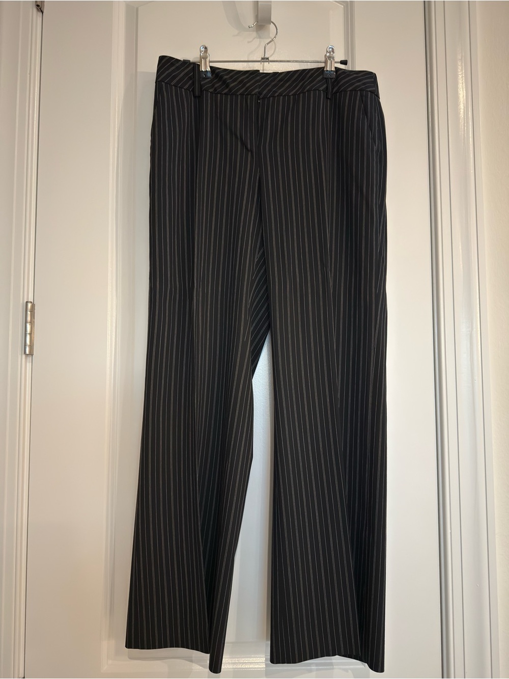 Ann Taylor LOFT Black Pinstripe Dress Pants - Size 4